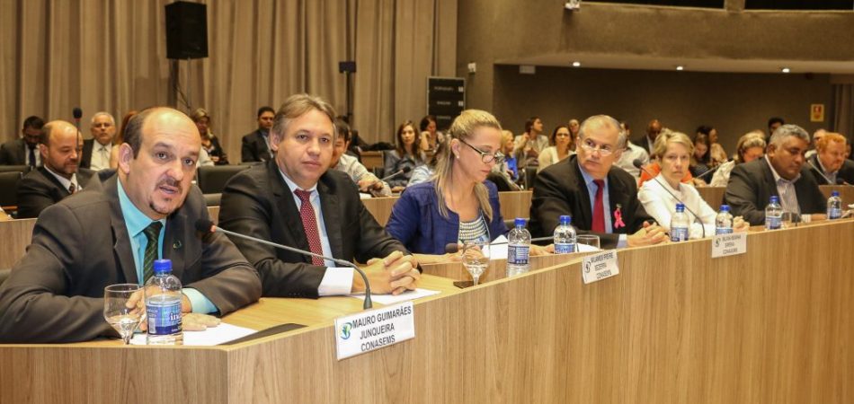 COSEMS SC participa ativamente de instância tripartite do SUS
