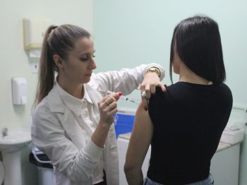 Dia D: SC já vacinou mais de um milhão de pessoas desde