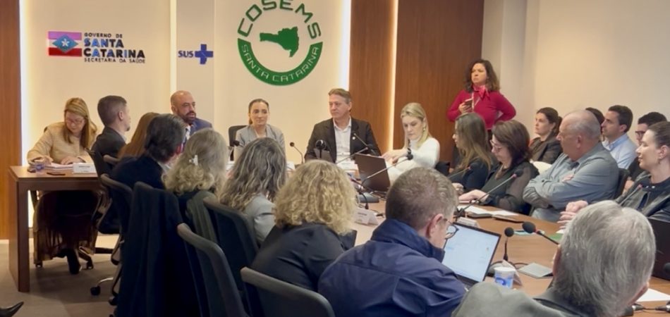 COSEMS/SC participa do Congresso de Municípios, Associações e Consórcios de Santa Catarina