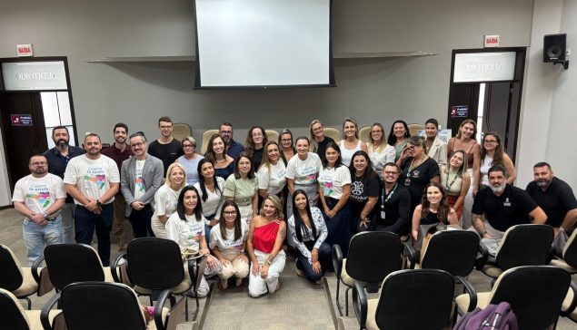 Cosems te escuta (1)