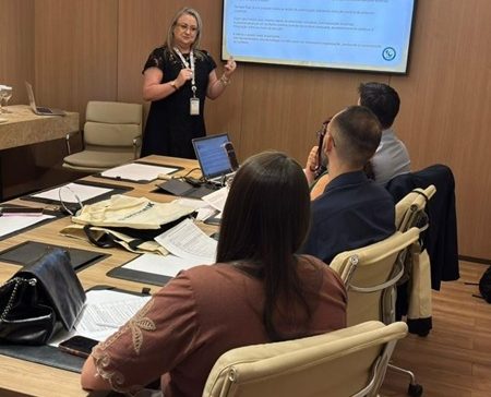 Secretaria de Saúde de Joaçaba participa de Congresso Internacional e conquista premiação com projeto inovador
